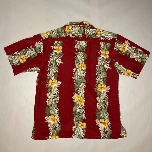 Vintage Hawaiian Button Up Shirt - Picture 5 of 5